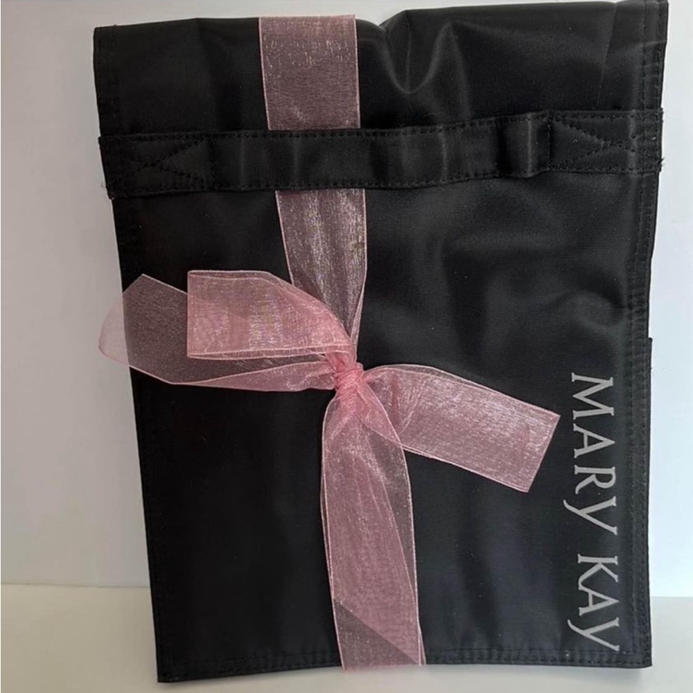 Mary Kay travel roll-up bag